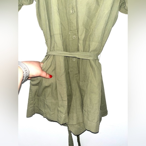 Petal & Pup Riley Waist Tie Romper in Olive Size Small - Picture 10 of 12